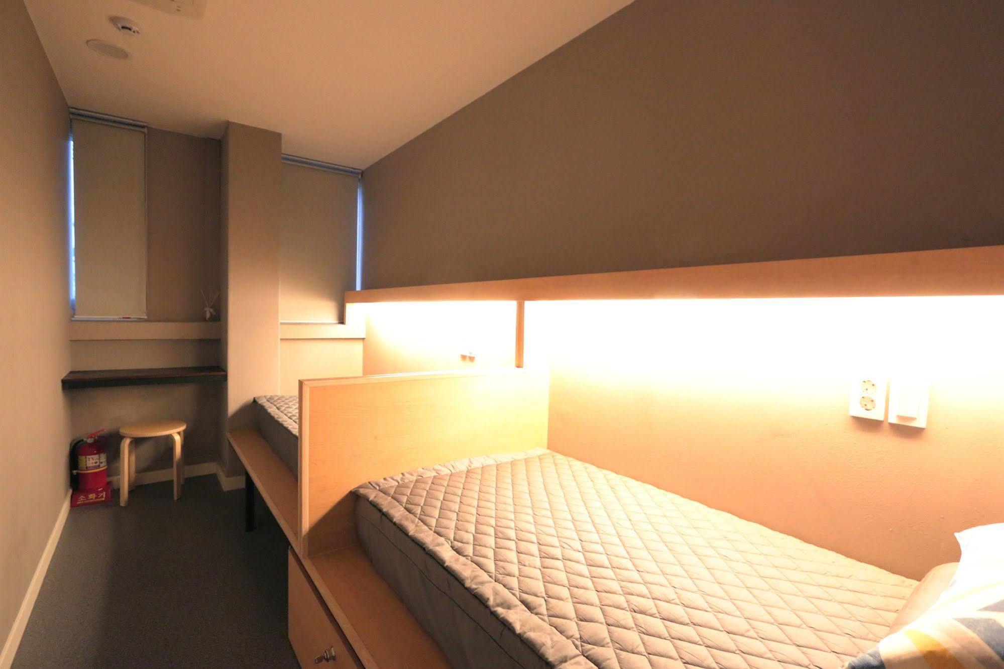 Blueboat Hostel Gyeongju Eksteriør billede