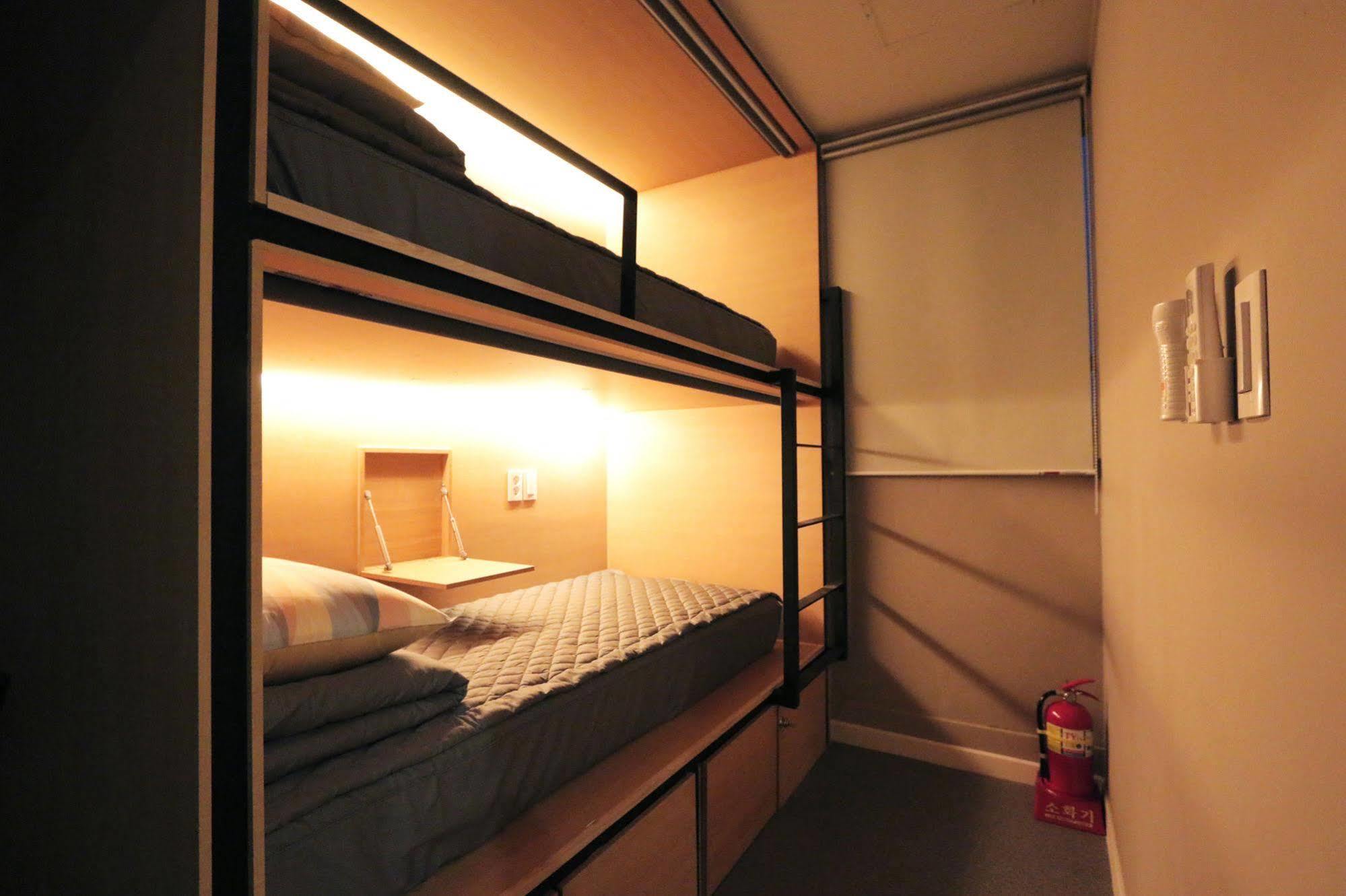 Blueboat Hostel Gyeongju Eksteriør billede